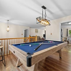 Cozy Family Retreat Near Fort Campbell, Sleeps 8
