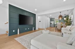 Music City Home Base | Office + 98" TV | 30+ Days - Image 3