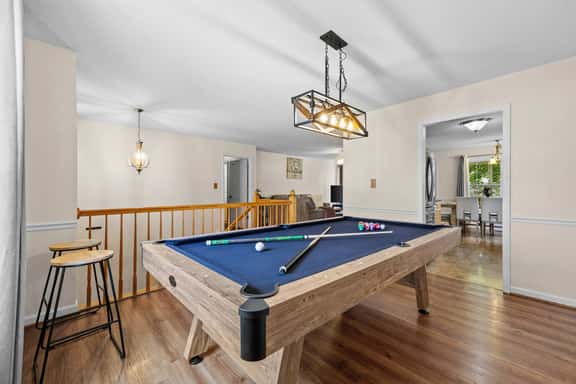 Cozy Family Retreat Near Fort Campbell, Sleeps 8 - Image 1