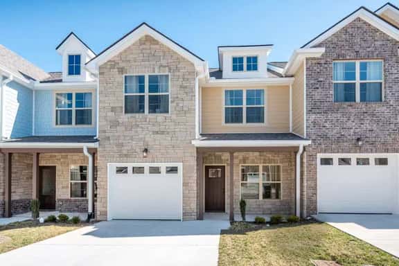 Old Hickory 4BR Retreat, Near Lake & Sleeps 8 - Image 1