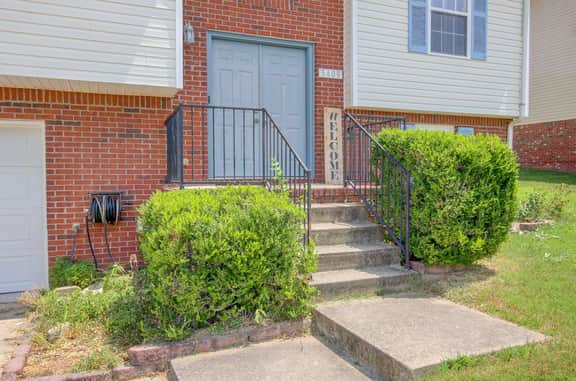 Cozy Family Retreat Near Fort Campbell, Sleeps 8