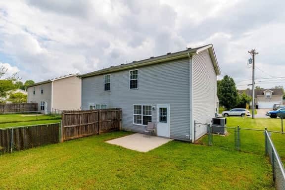 Cozy Clarksville 2BR Home Near Fort Campbell