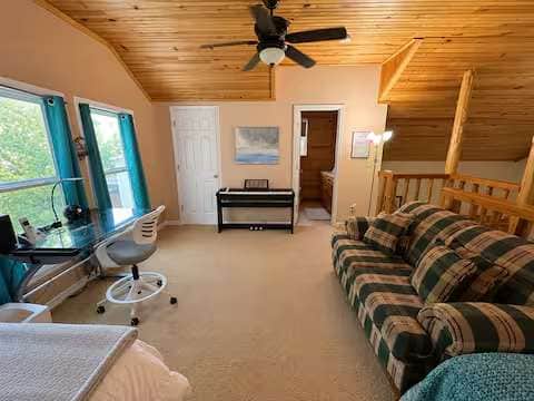 Tennessee River Cabin - Loft, Grill & Lake Access - Image 5
