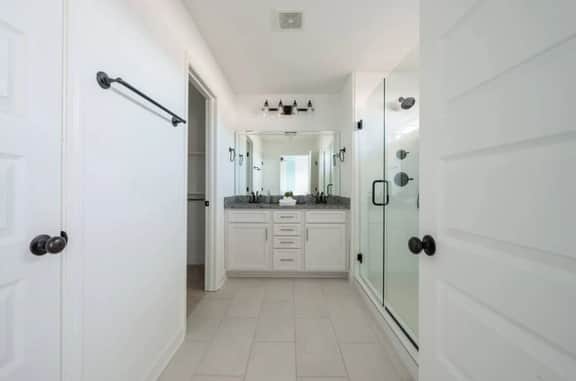 Old Hickory 4BR Retreat, Near Lake & Sleeps 8 - Image 4